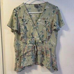 New York & Company Floral Ruffle Blouse - Green size Medium